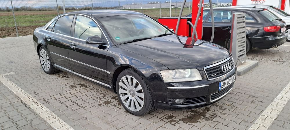 Vând audi a8 d3.