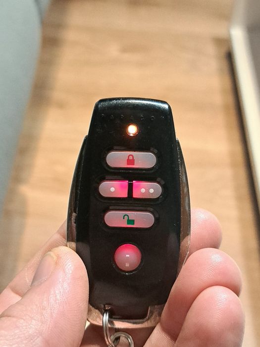 Дистанционно за аларма