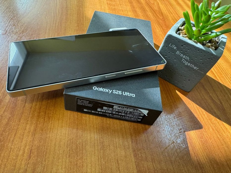 Samsung S25 ultra 256 gb