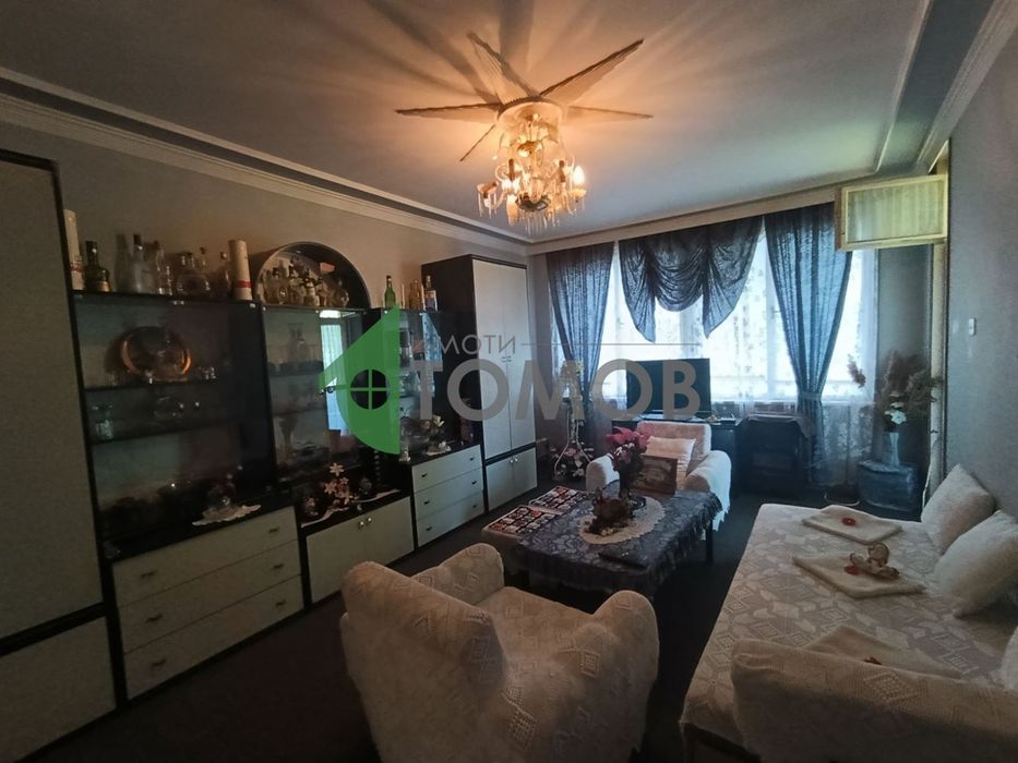 Продава се Четиристаен апартамент в с. Старозагорски бани, Област Стара Загора - 110 кв.м за 796 €/кв.м - Снимка #1