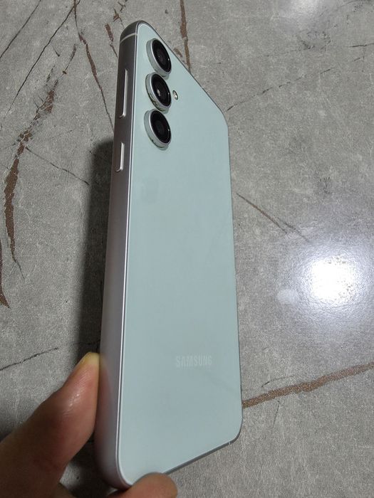 Samsung Galaxy S23 FE  8/256GB IDEAL