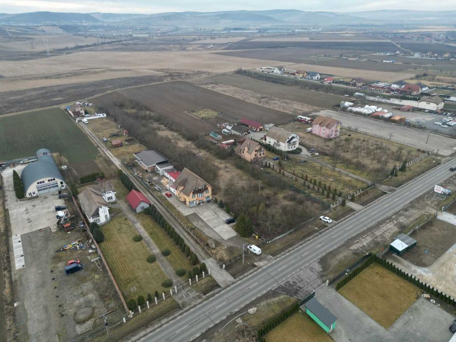 Teren de vanzare la intrare in Ungheni cu deschidere de 36 m la E60