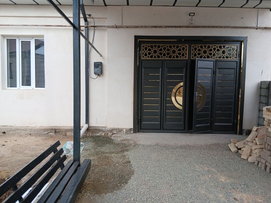 Уй сатылады бес болме