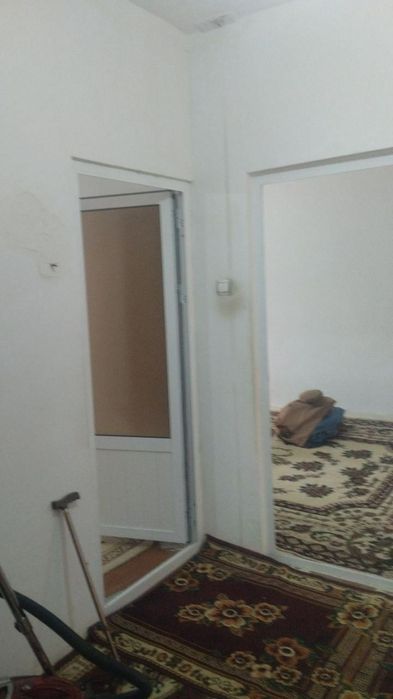 5-мкр.да жойлашган 3 хонали квартира ижарага берилади ОИЛАГА