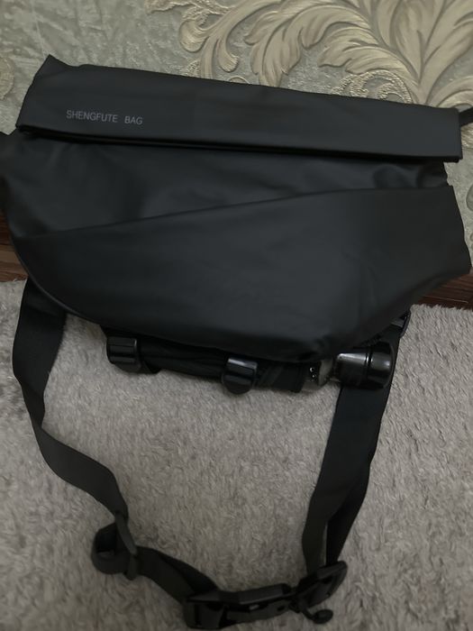 Sumka jenskiy i muskoy spartivnoy 1hafta ishlatilgan 300ga olingan