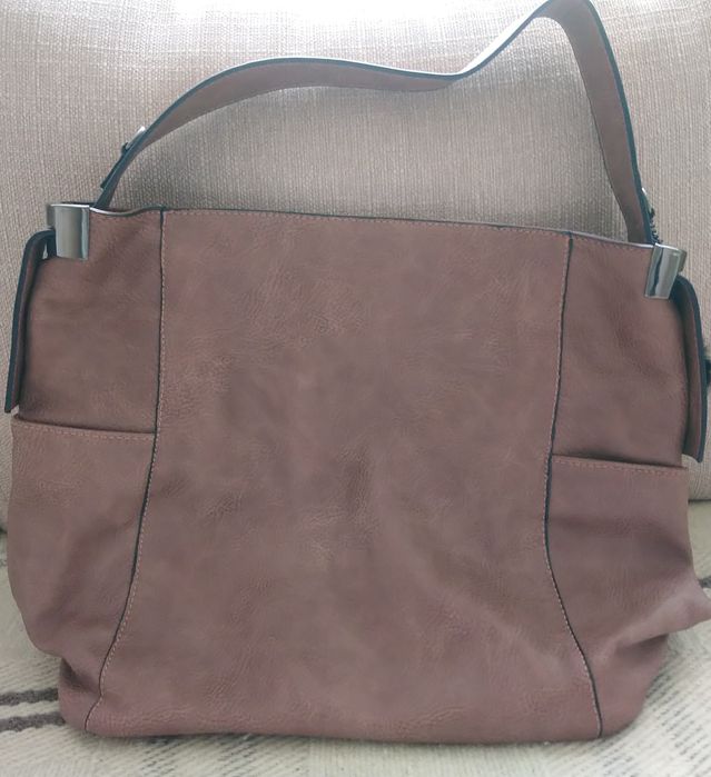 Дамска чанта - нова