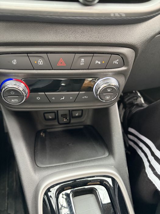 Tracker 2 premier + 2024