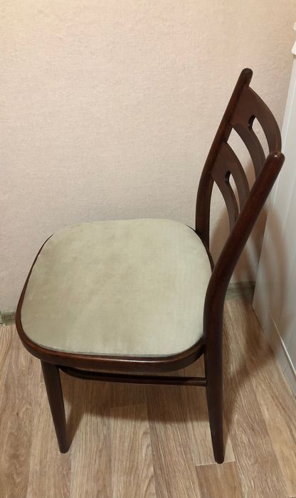 Стулья чехословацкие, пара.