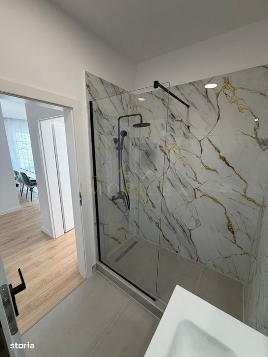 Apartament 3 camere de inchiriat , nou, zona centrala Eroilor