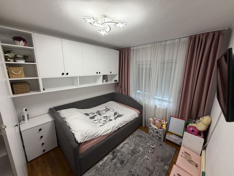 Apartament 3 camere Babeni