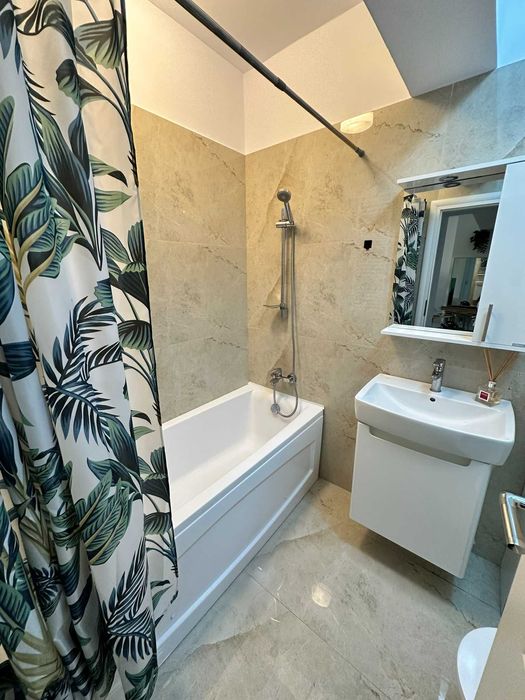 Inchiriez apartament 2 camere Central Address Residence bloc nou