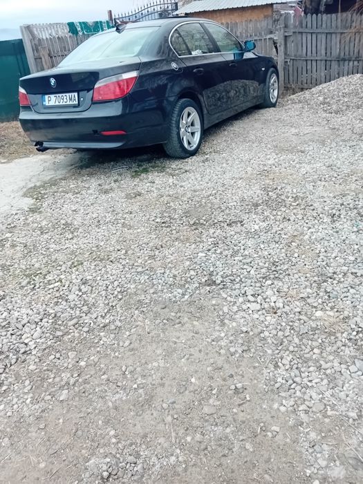 Vând  Sau schimb  BMW E60 525i