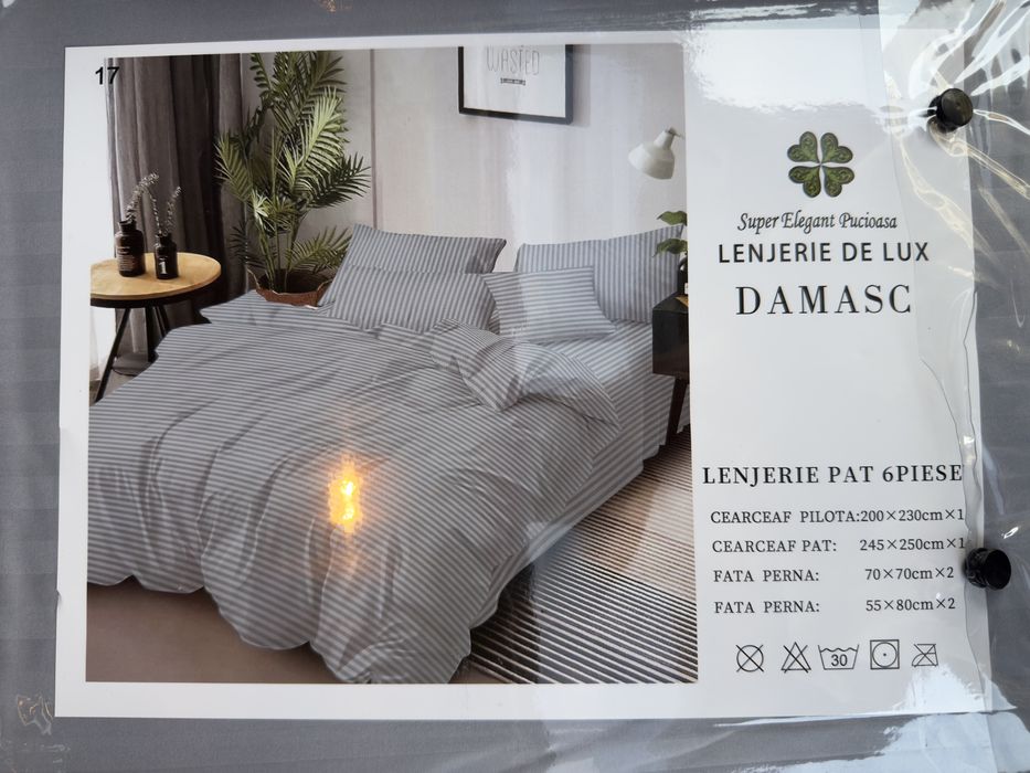 Lenjerie Damasc Pucioasa