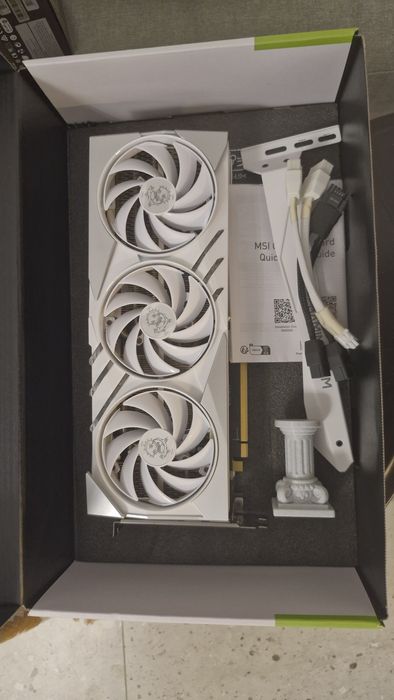 RTX 4070 TI SUPER  16 GB + Гаранция