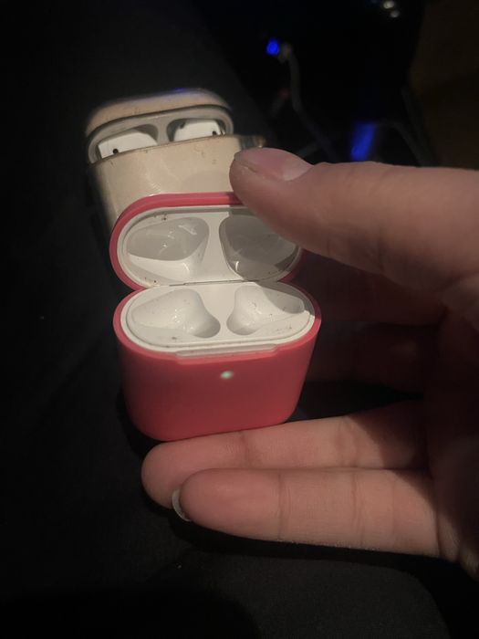 Оригинал эйрподс 2штуки
