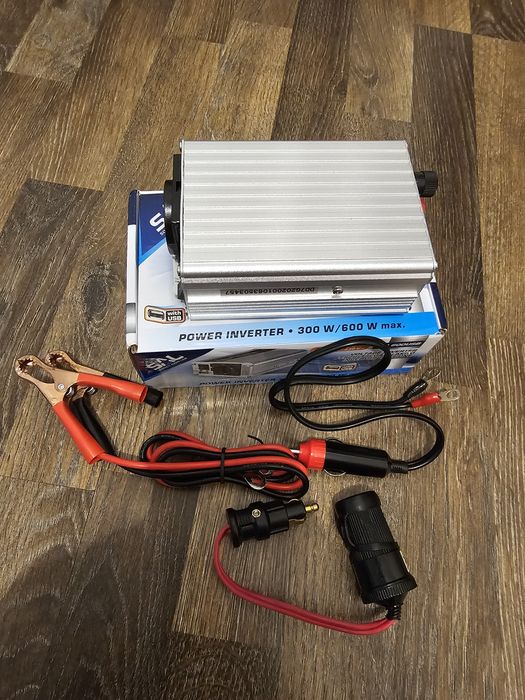 Invertor SAL SAI600USB