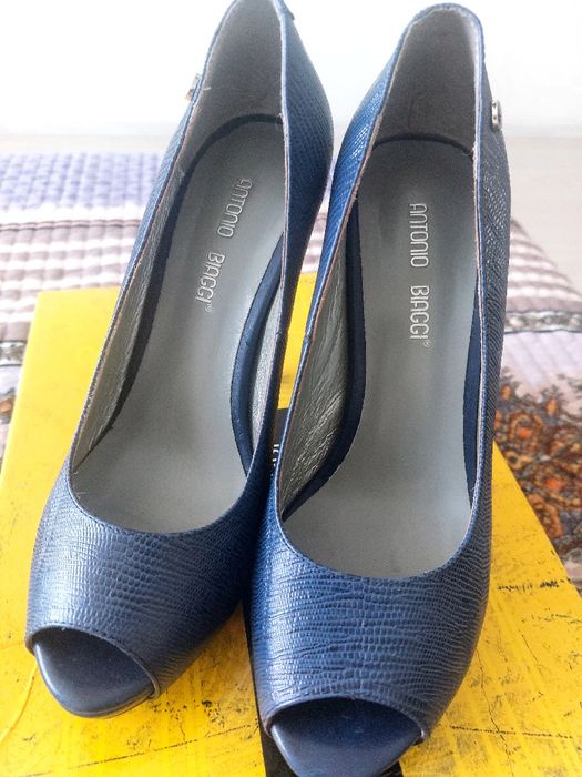 Продам туфли женские в отличном состоянии