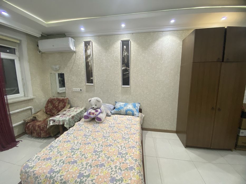 Продаю 4 комнатную квартиру