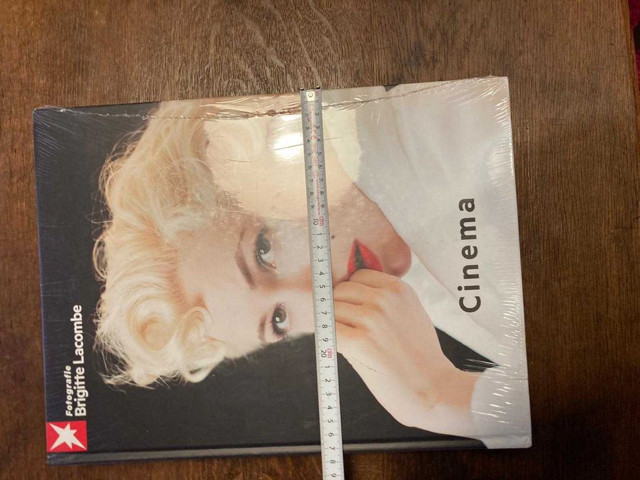 carte portofoliu Stern nou  XL cinema fotografie Brigitte Lacombe