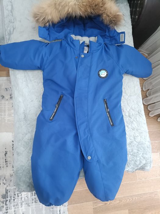 Продам детский зимний комбинезон