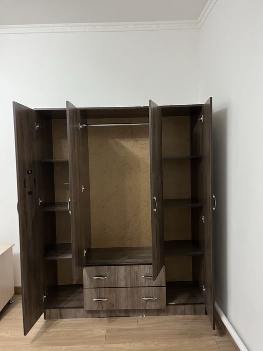 Шкаф б/у в хороший состояние