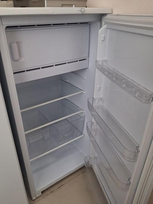 Продам холодильник б/у