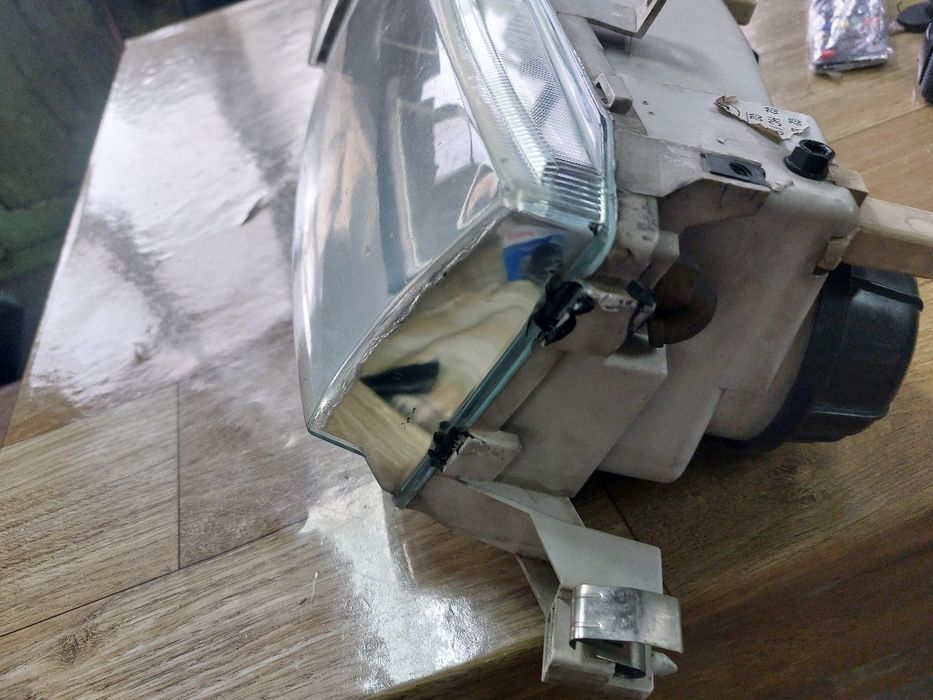 Фарове за Шкода Октавия 1 2003г