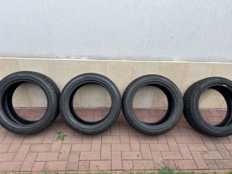 Vand cauciurui iarna Pirelli
