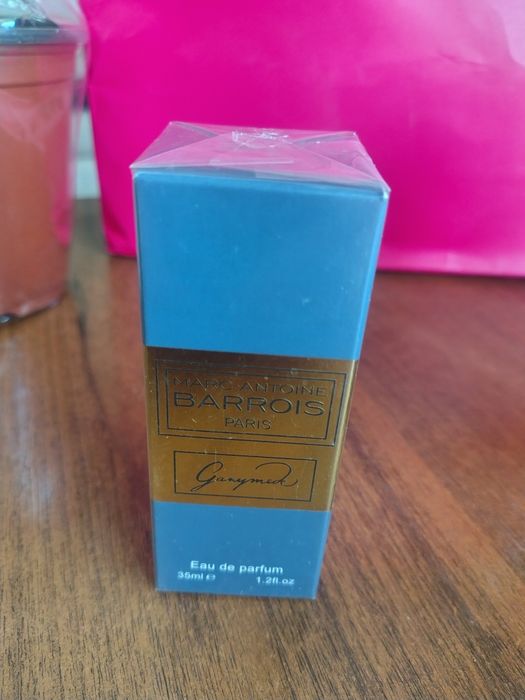 Продам женские духи