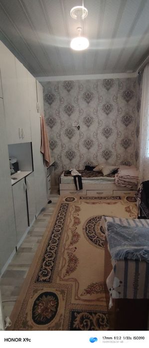 Xovli uy sotiladi