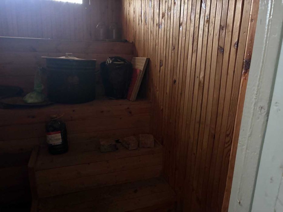 6 sotix dacha sotiladi