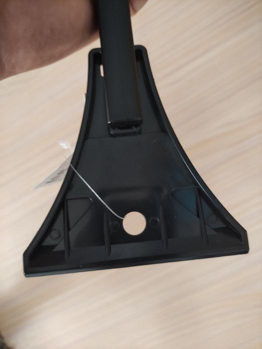 Стъргало за лед и четка