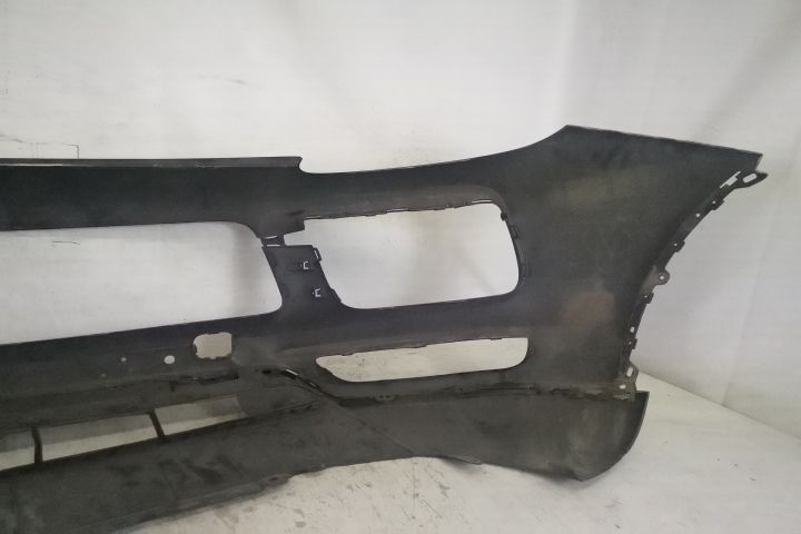 Предна броня Оригинална С Датчици И Престилка В Добро Състояние Порше