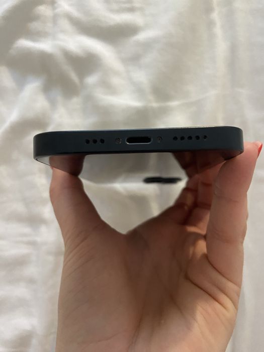 Vand Iphone 13 Nou