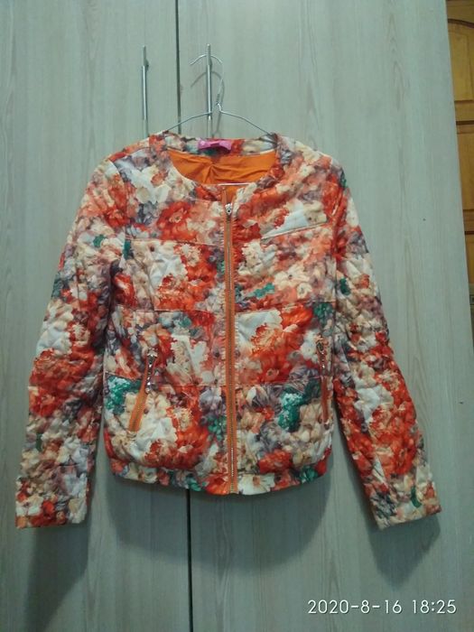 Продам куртка пуховик, вертровки