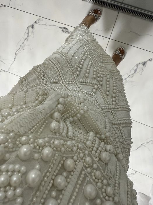 Rochie Asos alba midi cu perle