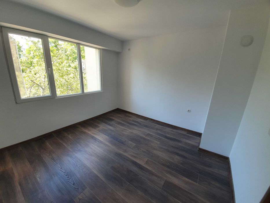 Продава се Тристаен апартамент в Велико Търново, Зона Б - 78 кв.м за 1353 €/кв.м - Снимка #3