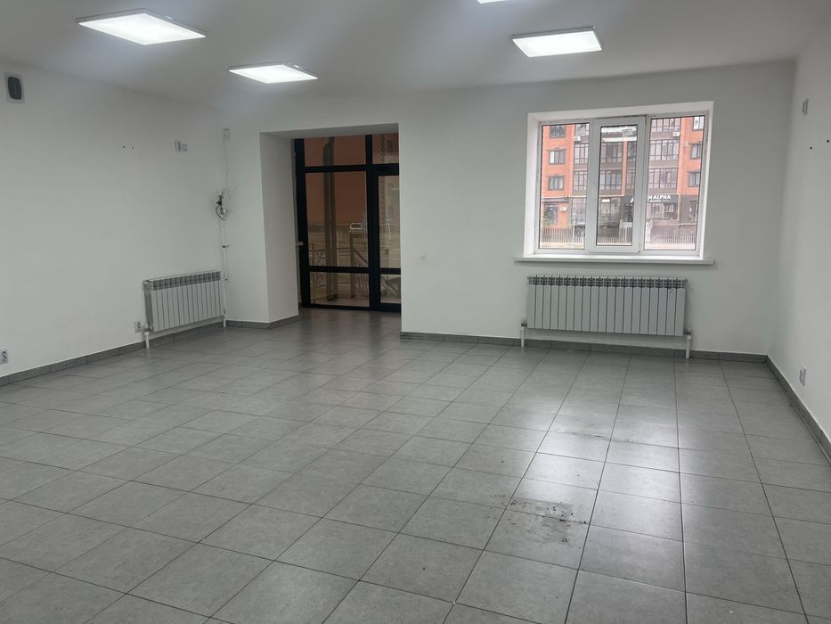 Сдам коммерческое помещение