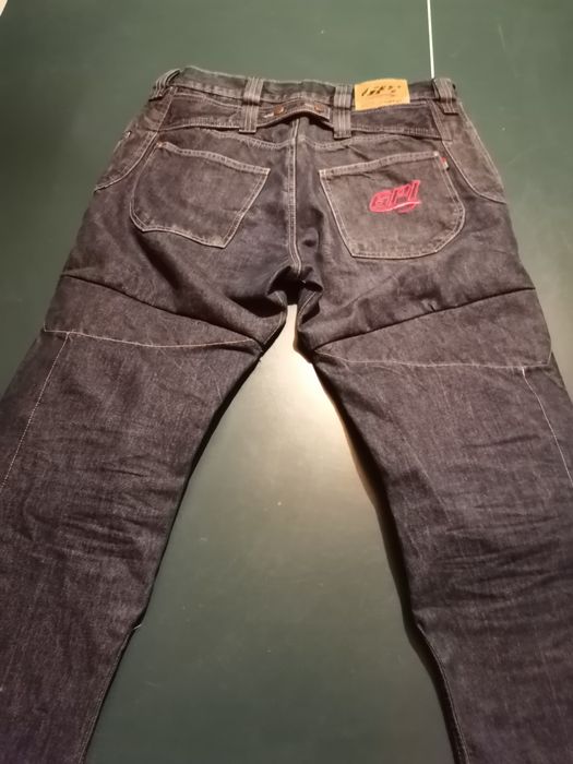 Blue jeans moto de vânzare