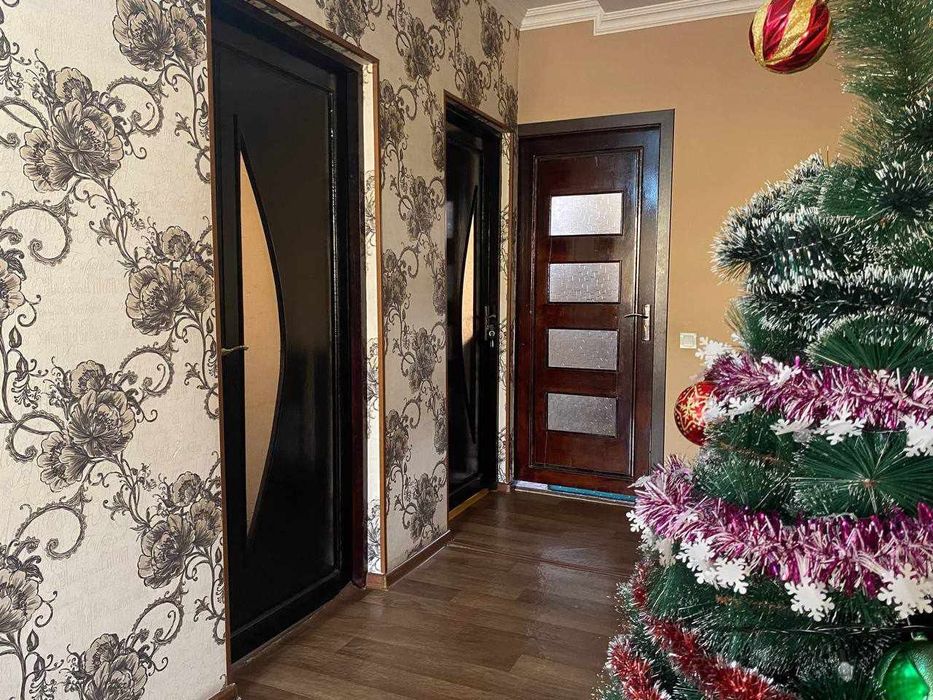 Квартира сотилади 3 хона .94м2 Кутарма мфе