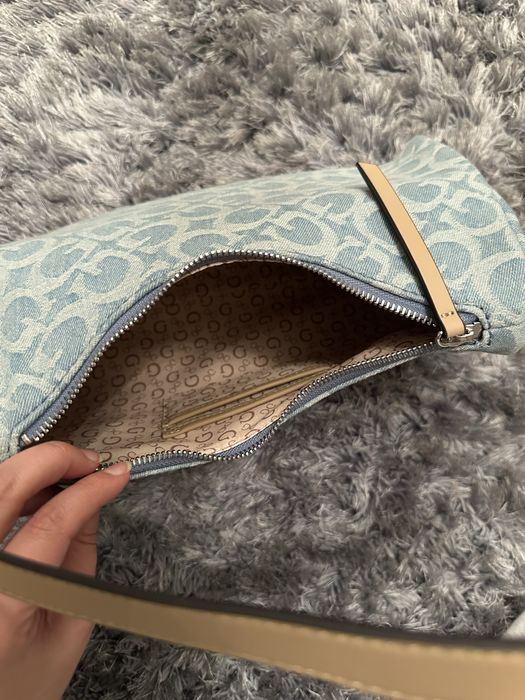 Продам сумку guess