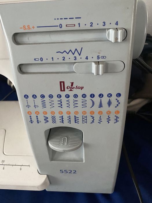 Швейная машина