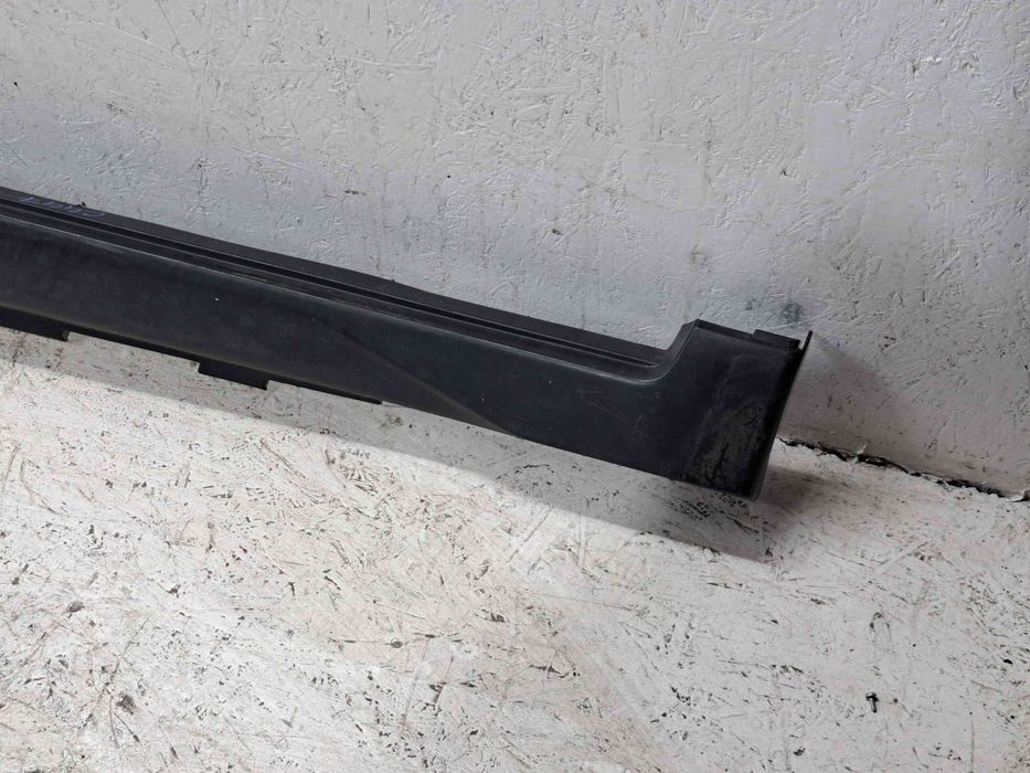 Prag lateral dreapta Nissan X-Trail (T32) [Fabr 2013-prezent] 768504CE