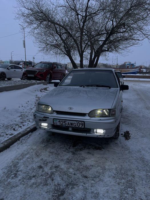 Машина автомобиль лада 2115