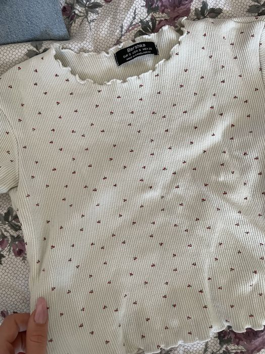 Различни тениски