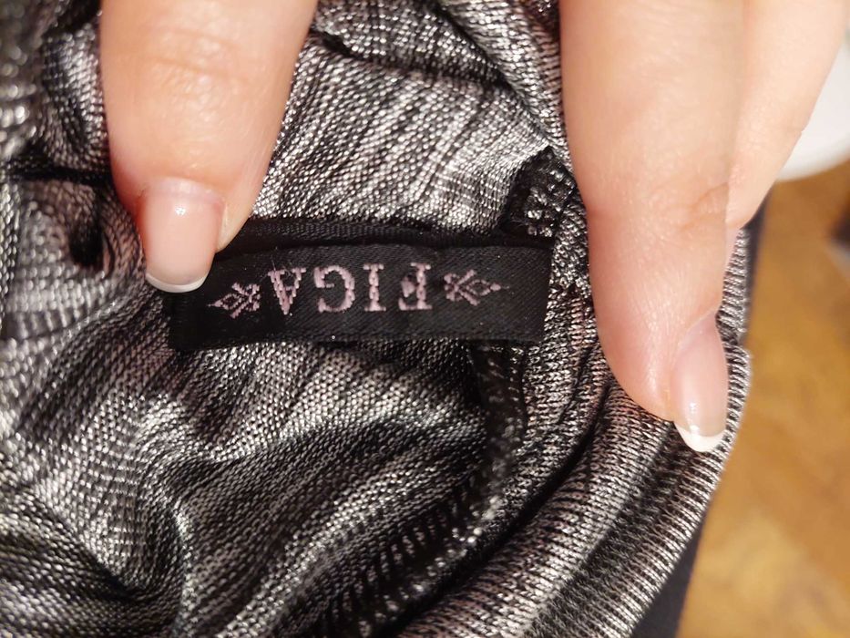 Дамска сребриста рокля по тялото с гръцко деколте FIGA размер S