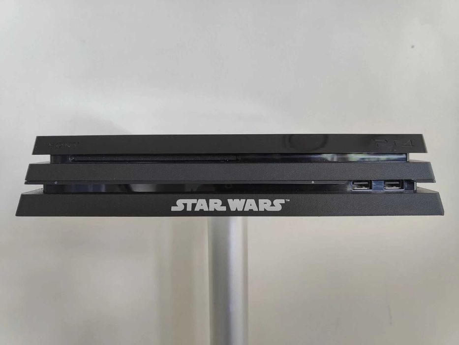 Sony PlayStation 4 Pro 1TB Limited Edition Star Wars Battlefront II