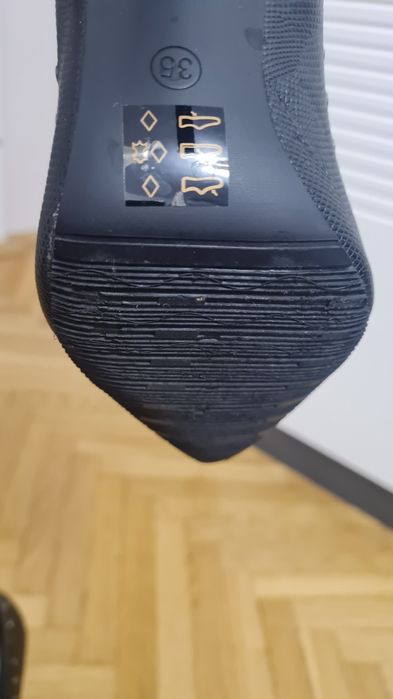 Pantofi cu tinte din piele naturala 35