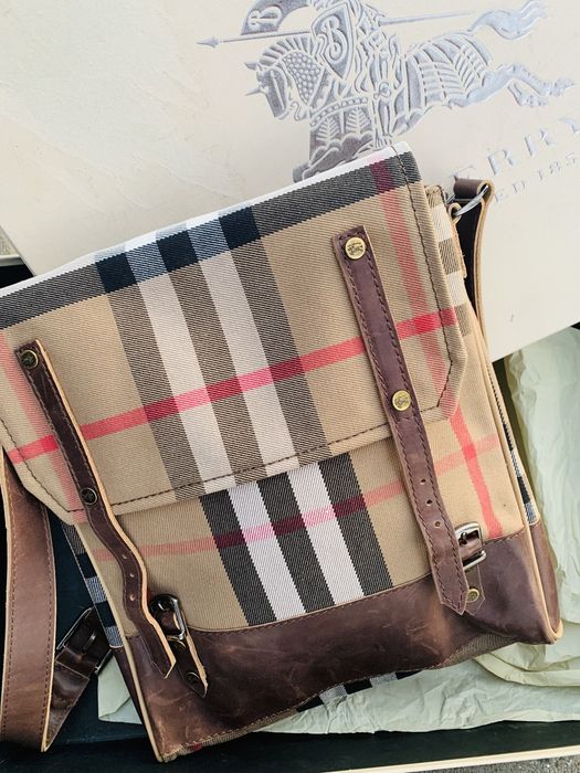 Geantă unisex Burberry