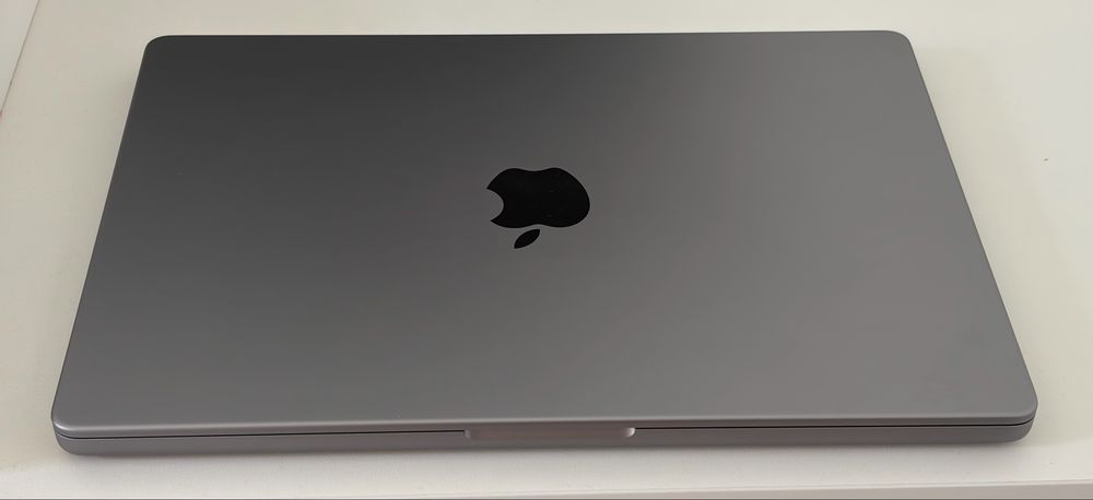 Macbook Pro 14 , M1 Pro, 32 RAM, 512 SSD ca nou